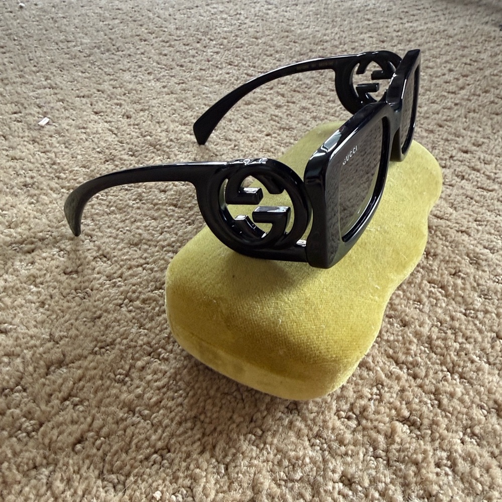 Gucci Black Sunglasses with Silver Accents